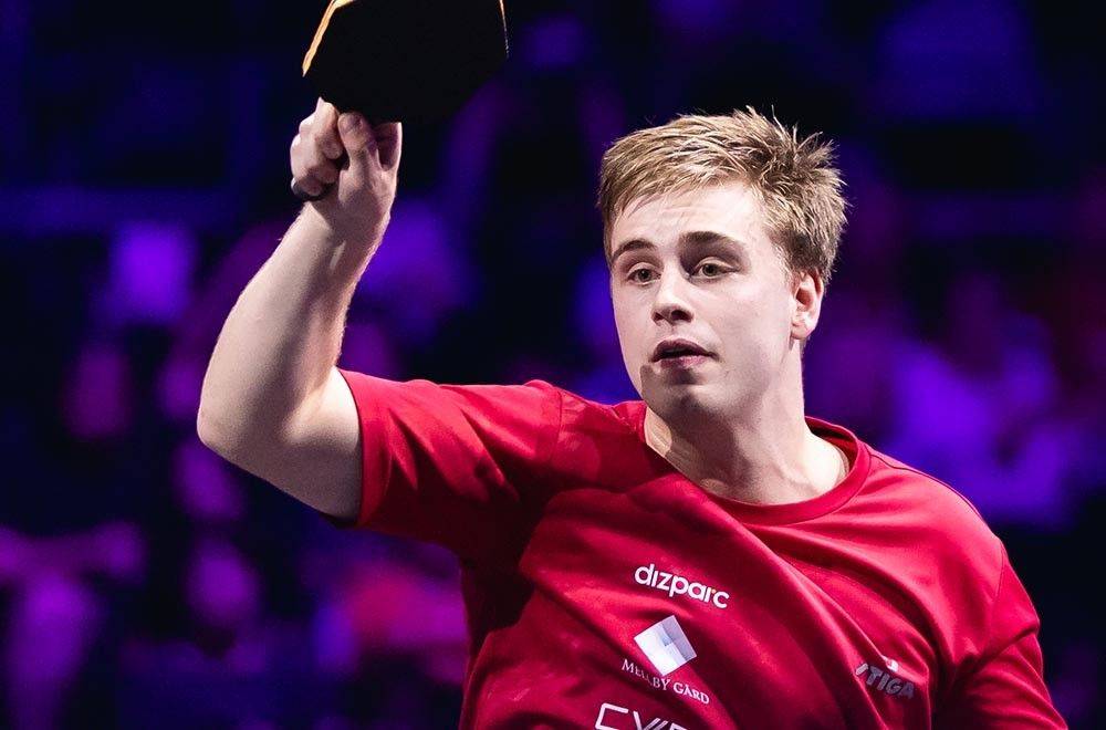 亚历山德罗 亚历山德罗