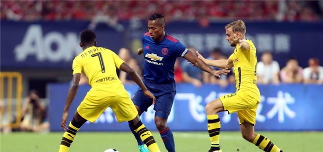 表现出色 表现出色