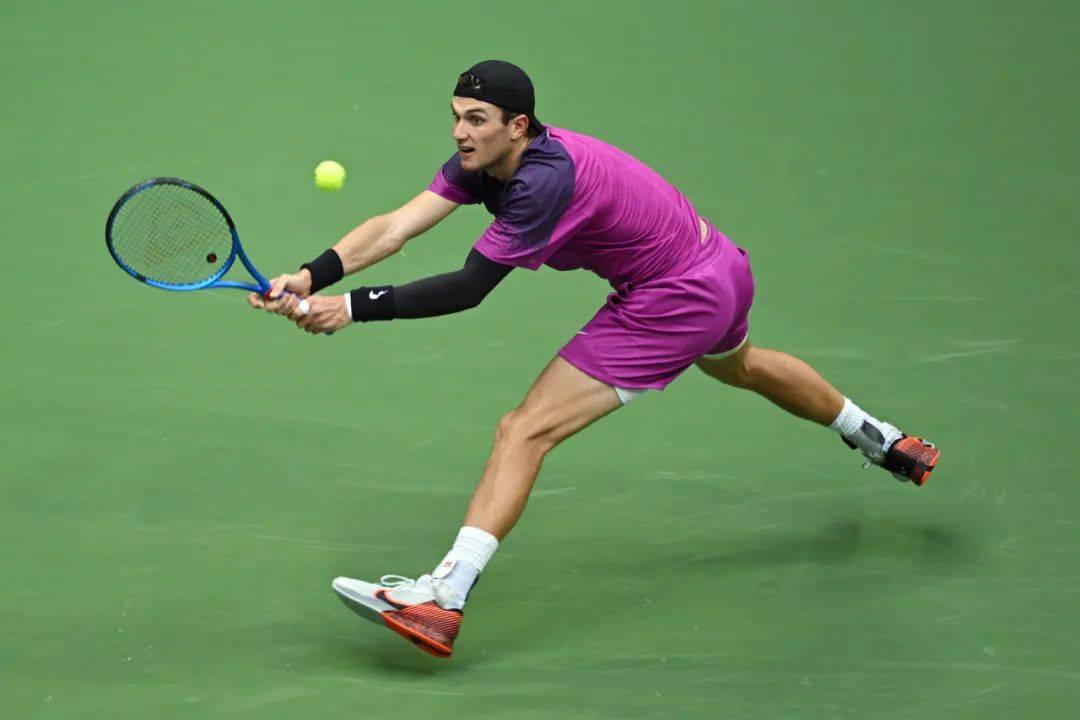 轨迹也充满 轨迹也充满