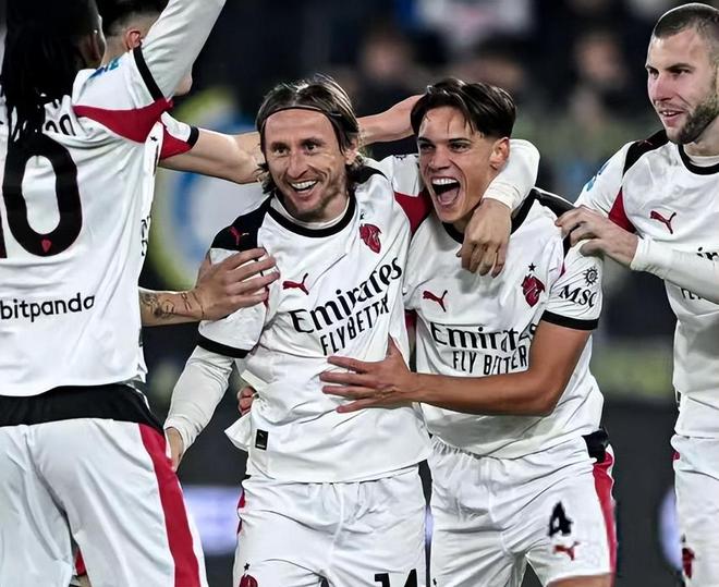 需要边后卫 需要边后卫